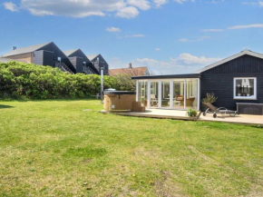 6 person holiday home in Ulfborg